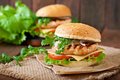 CHEESEBURGER UIT EIGEN KEUKEN!!