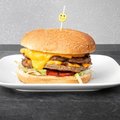 Big Bra's burger cheesy
