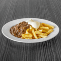 Friet stoofvlees met mayonaise