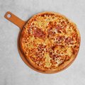 Pizza Hawaiian