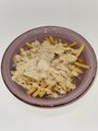20 - Papas fritas con mayonesa de trufa y queso parmesano