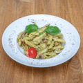 Pasta pollo pesto