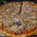 Pizza tonno