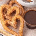 6 churros met Nutella