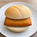 Broodje Kaassoufflé op zacht wit bolletje