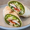 Chicken Pesto Wrap Deluxe normaal ( Halal )