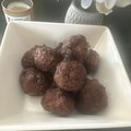 Aziatische gehaktballetjes met saté saus