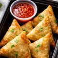 Kip Samosa ( 4 stuks )