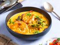 Scampi in curryroomsaus