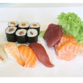 Menu D 16 stuks (sushi en sashimi mix, 1 persoon)