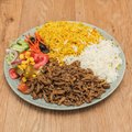 Schotel rijst, nasi of bami met lamsshoarma