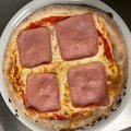 Pizza with ham