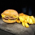 Royal burger menu met champignons