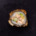 Crispy salmon roll