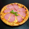 Pizza salami