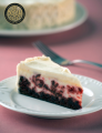 129.Bistro Crazy Red Velvet Cheesecake
