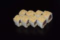 Tonijn avocado uramaki
