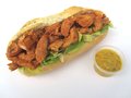 Hete kipreepjes van de grill met kerriesaus