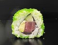 m59. maguro tartaar uramaki