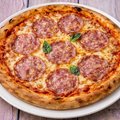 Pizza salami