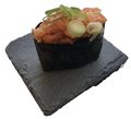 Gunkan salmon