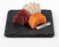 71. Sashimi Mix (12 stuks)