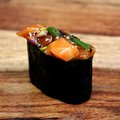 Gunkan Sake