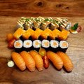 Salmon box Klein