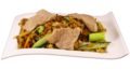 Nasi- of bami goreng met gesneden varkensvlees en groenten