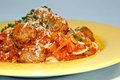 Spaghetti con Polpette Pasta