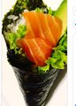Sake temaki