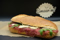 Ambachtelijk brood Carpaccio met truffelmayonaise