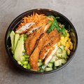 Poké bowl crispy chicken