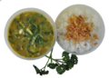 Soto soep met witte rijst