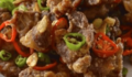 Varkenshaas met knoflook, peper en zout