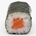49 Sake maki (3pcs)