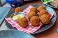 bitterballen (6 stuks)