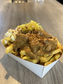 Loaded fries kipsaté