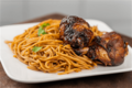Bami Surinaamse kip