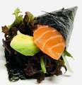 68. Zalm Temaki