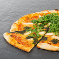Pizza pollo pesto