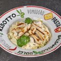 Pasta tagliatelle alfredo