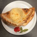 Calzone di pasta tonno