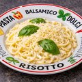 Pasta cheesy roomsaus