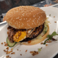 Cocktail burger