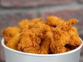 bucket chicken tenders ( 10 stuks)