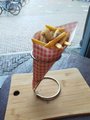Gekruide frietzak met mayonaise