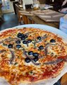 PIZZA Napolitana