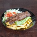 Adana kebab schotel