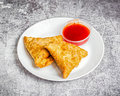 Pittige kip samosa
